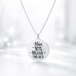 Lănțișor din argint cu pandantiv bănuț gravat I love you to the moon and back, argint rodiat, 40 cm – Silversy